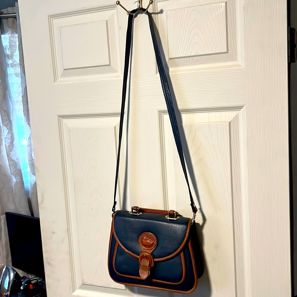 Vintage Dooney and Bourke purse navy blue color